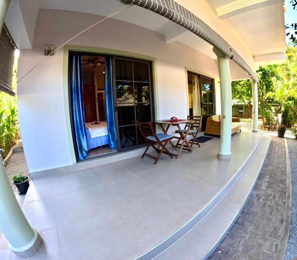 Belle Montagne Holiday Apartments Grand Anse  Εξωτερικό φωτογραφία